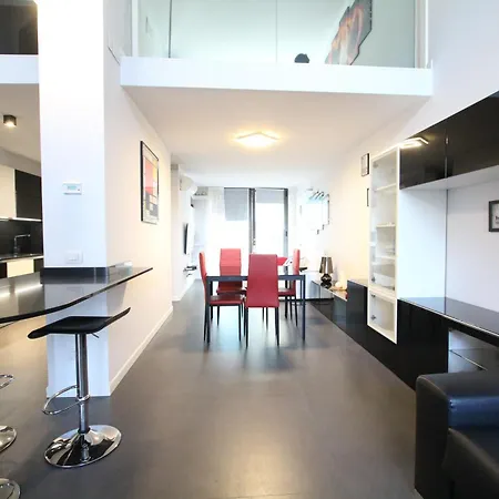 Bamboo Colico Loft Apartamento *