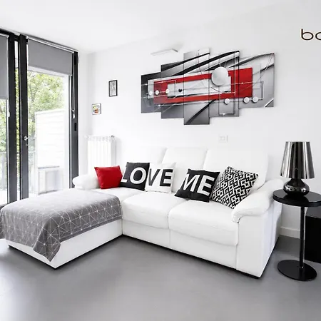 Bamboo Colico Loft Apartment Milan